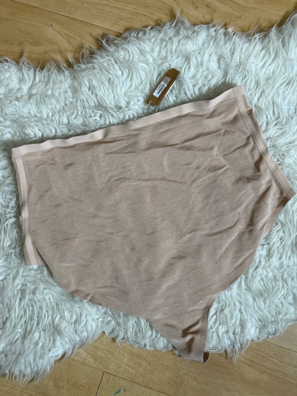 SKIMS High-Waist Seamless Briefs in Nude Blush
